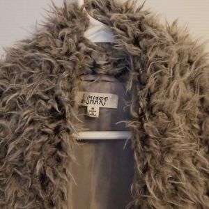 Super cute grey fur vest size M